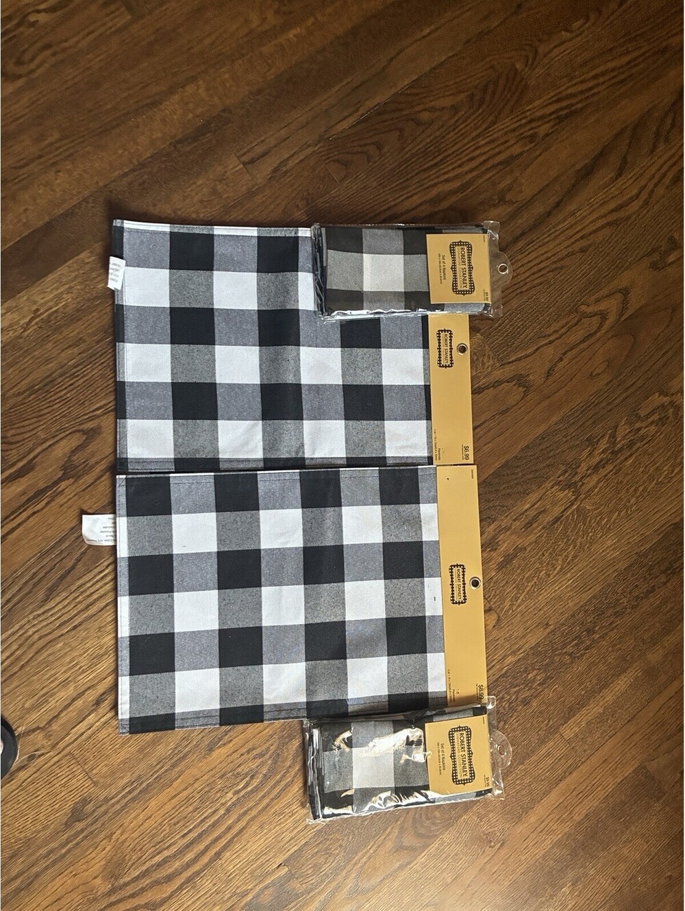 Robert Stanley Collection Buffalo Check Cotton-set of 4 mats/Napkins sets of 4